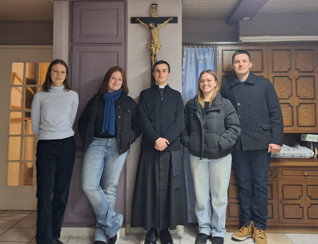 groupe catholique delemont - jura suisse